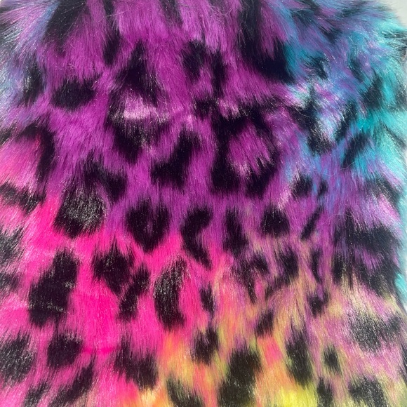 Hello 3AM Faux Fur Leopard Crossbody Bag – NWT - Picture 4 of 5